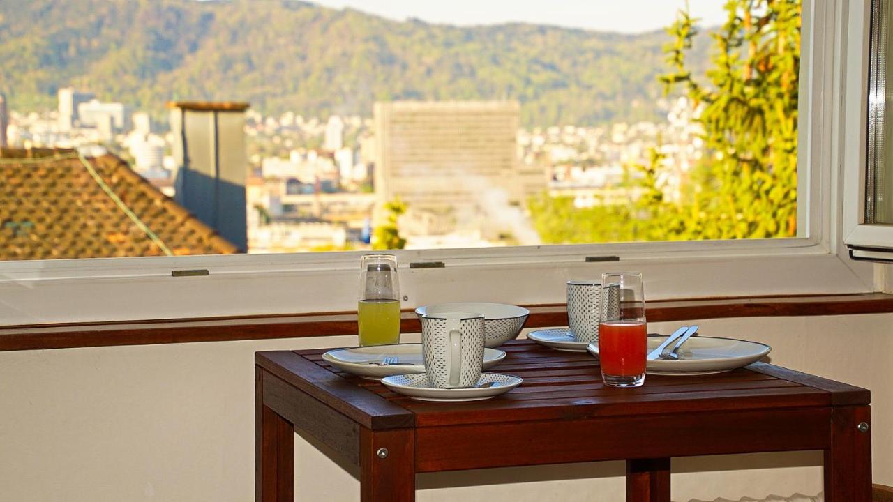 Helvetia 2 Zimmer Apartment Mit Parkplatz Цюрих Екстериор снимка