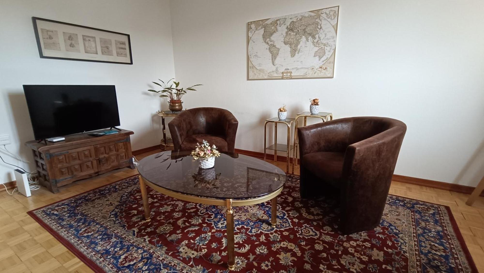 Helvetia 2 Zimmer Apartment Mit Parkplatz Цюрих Екстериор снимка